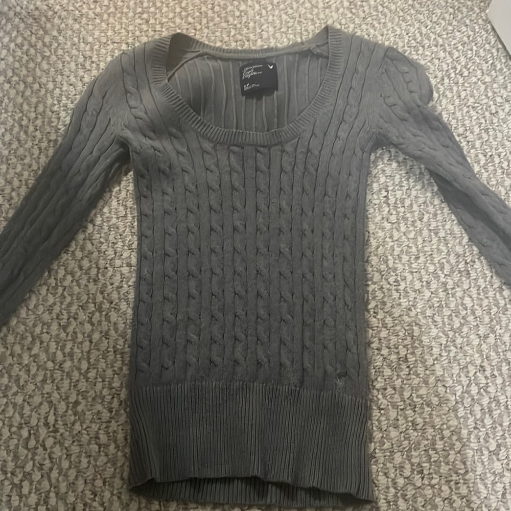 American Eagle Sweater